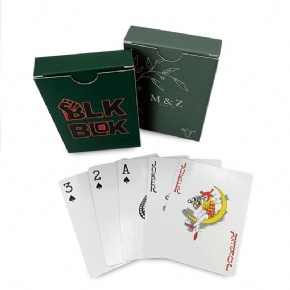 Premium Quality Custom Face And Back Printing Playing Cards 300gsm Art Paper Glossy Varnish Poker Deck For Casino Games